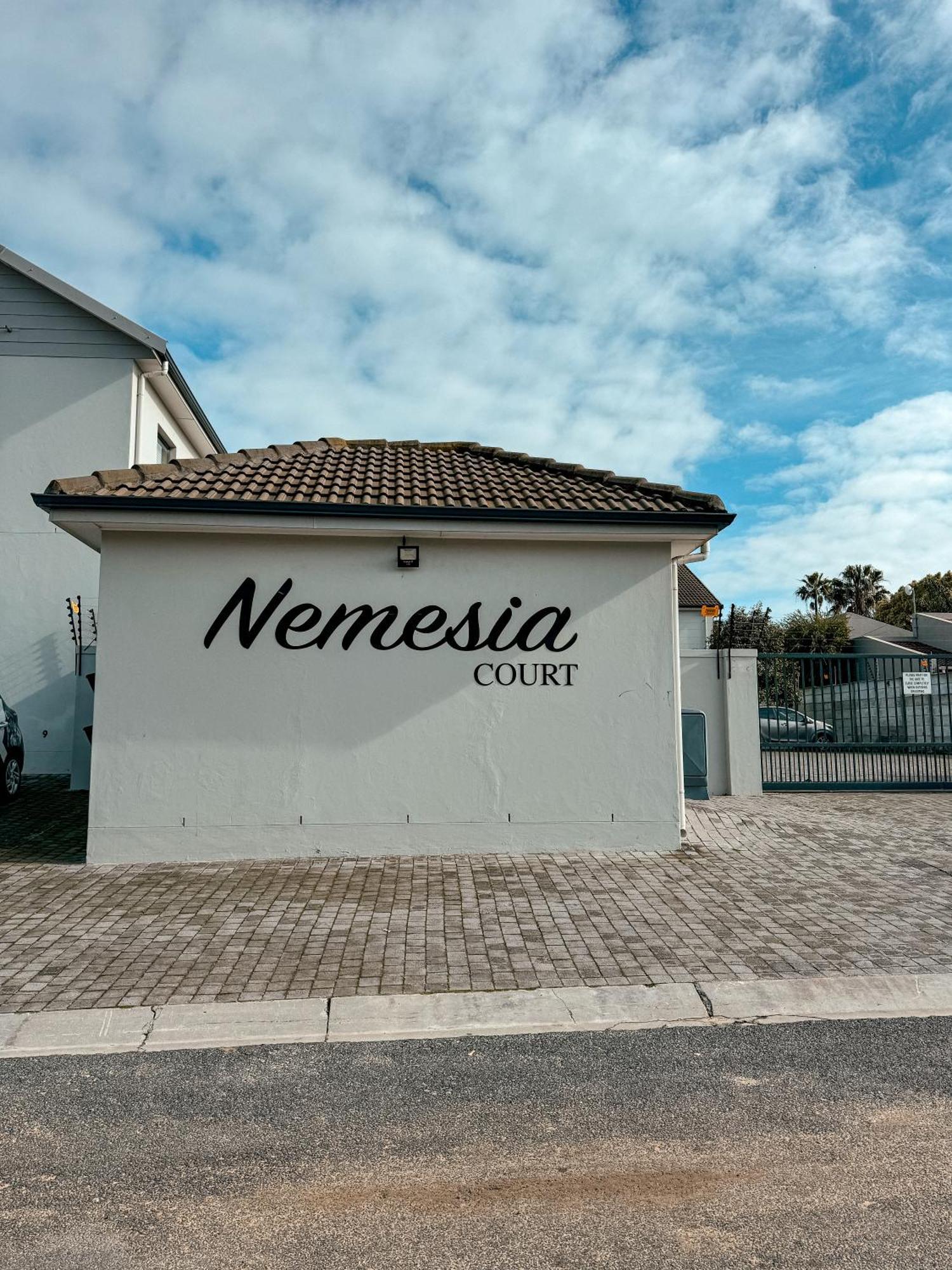 Nemesia Court Lägenhet Durbanville Exteriör bild
