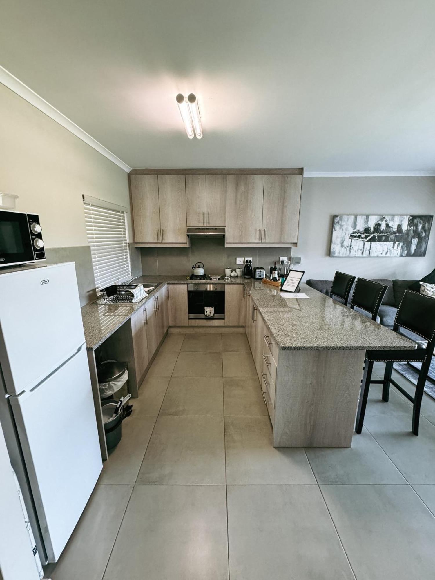 Nemesia Court Lägenhet Durbanville Exteriör bild