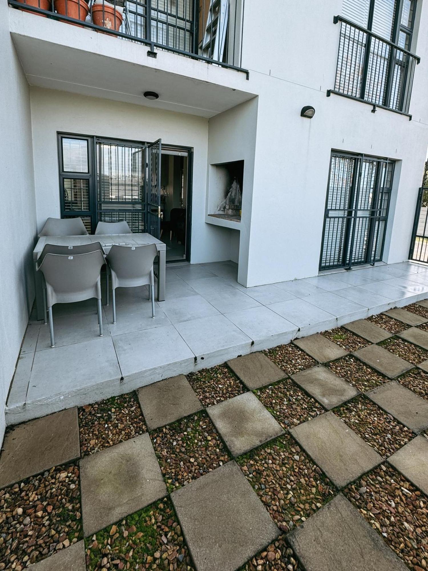 Nemesia Court Lägenhet Durbanville Exteriör bild